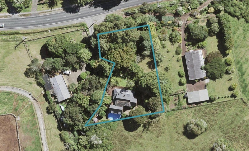 298 Henderson Valley Road, Henderson Valley, Auckland - Carousel 1
