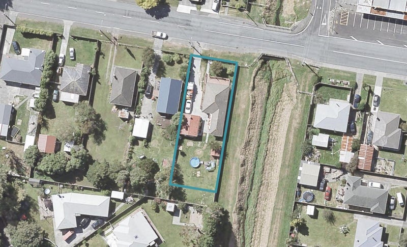20 Norfolk Street, Wainuiomata, Lower Hutt - Carousel 1