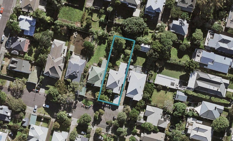 8 Kamahi Street, Mount Eden, Auckland - Carousel 1