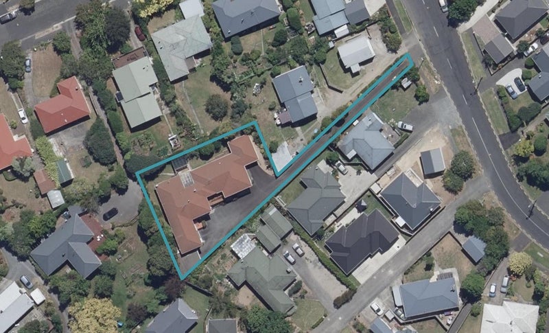 52 Mansel Avenue, Hillcrest, Hamilton - Carousel 1