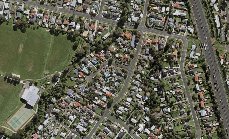 2 Bruce Place, Papatoetoe, Auckland - Carousel 1