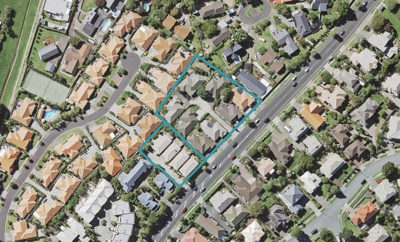 59A Whitford Road, Botany Downs, Auckland - Carousel 1