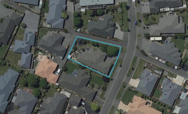 16 Bernadette Street, Aidanfield, Christchurch - Carousel 1