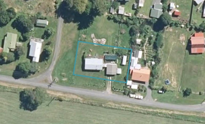 33 Omatane Road, Owhango - Carousel 1