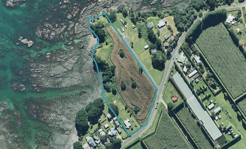 6803 State Highway 35, Te Kaha, Opotiki - Carousel 1