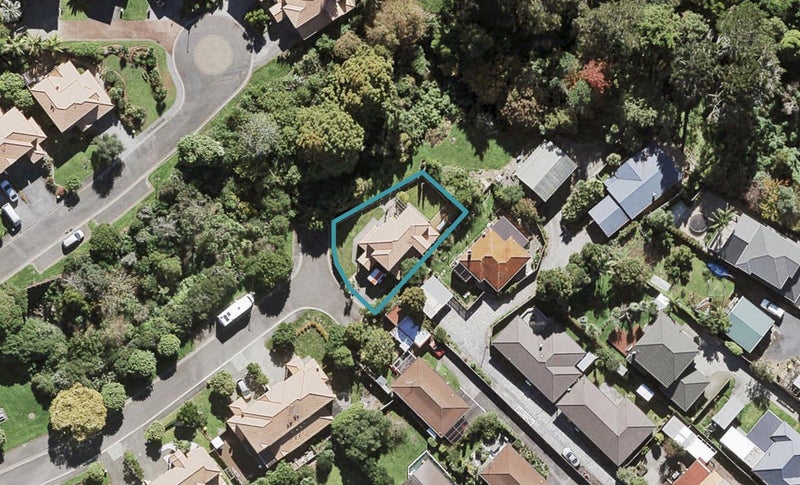 10 Bickleigh Grove, New Lynn, Auckland - Carousel 1