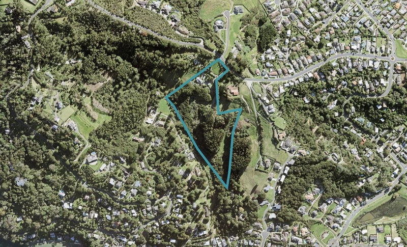 118 Wade River Road, Stanmore Bay, Whangaparaoa - Carousel 1