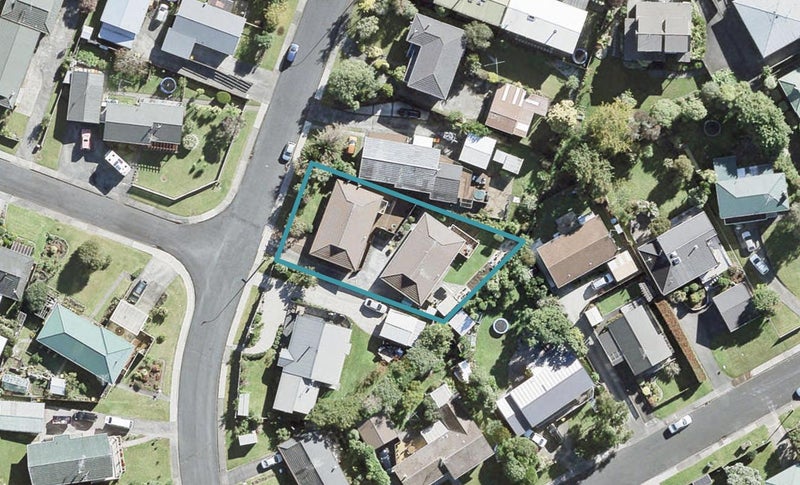 1/30 Fairway Avenue, Red Beach, Whangaparāoa - Carousel 1