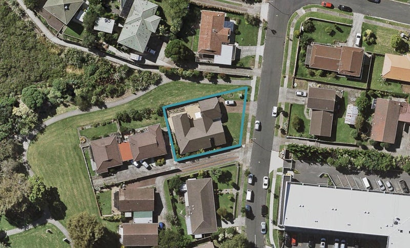 12 Kentigern Close, Pakuranga, Auckland - Carousel 1