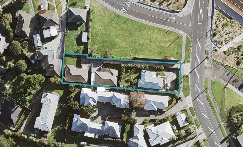 231A Richardson Road, New Windsor, Auckland - Carousel 1