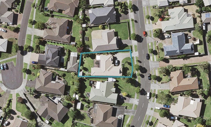 5 Amberwood Drive, Northpark, Auckland - Carousel 1