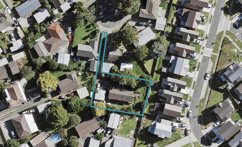 13 Hinton Place, Weymouth, Auckland - Carousel 1