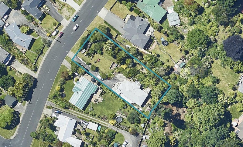 38 Selwyn Road, Lynmore, Rotorua - Carousel 1