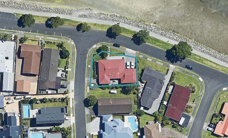 1 Hartwell Place, Matua, Tauranga - Carousel 1