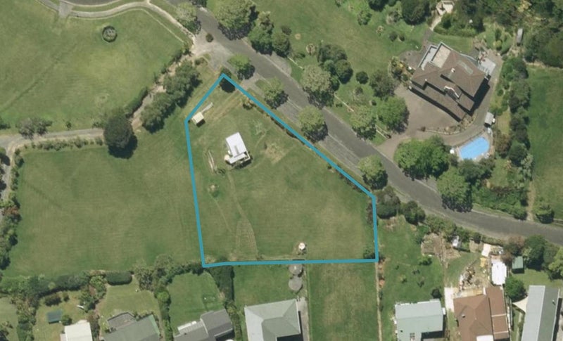 1 James Clendon Place, Okiato, Russell - Carousel 1
