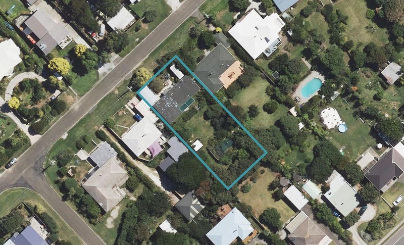39 Douglas Street, Okitu, Gisborne - Carousel 1