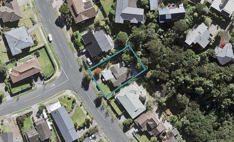 110 Chelsea View Drive, Chatswood, Auckland - Carousel 1