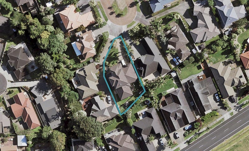 41 Byblos Place, The Gardens, Auckland - Carousel 1