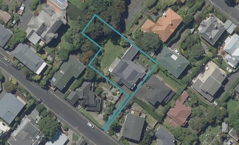 23 Garfield Avenue, Roslyn, Dunedin - Carousel 1