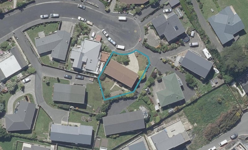 18 Clayton Street, Saint Clair, Dunedin - Carousel 1