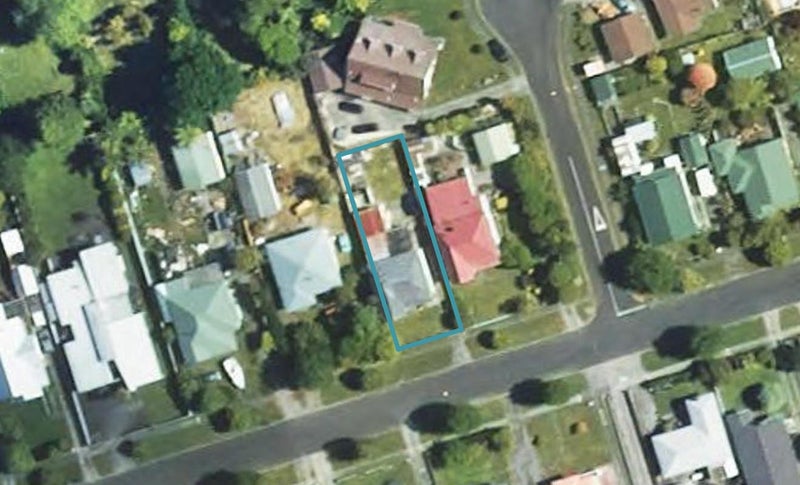 16 Olivia Street, Stratford, Stratford - Carousel 1