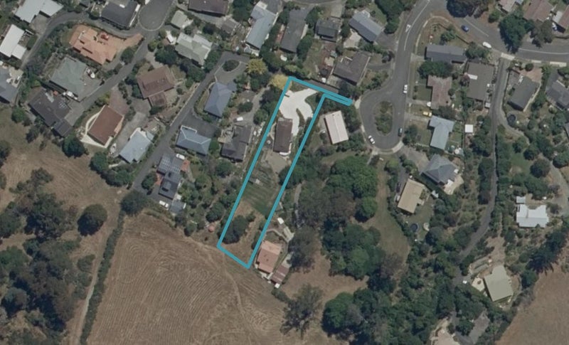10 Ngapua Place, Atawhai, Nelson - Carousel 1