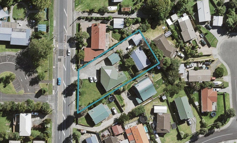 141 Don Buck Road, Massey, Auckland - Carousel 1
