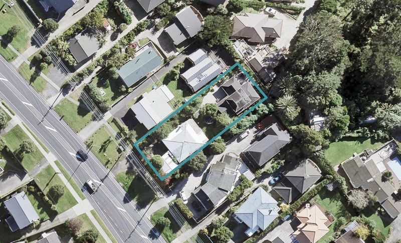 2/893 East Coast Road, Northcross, Auckland - Carousel 1