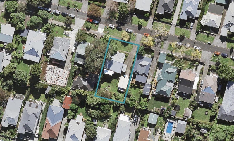 14 Shaw Street, Sandringham, Auckland - Carousel 1
