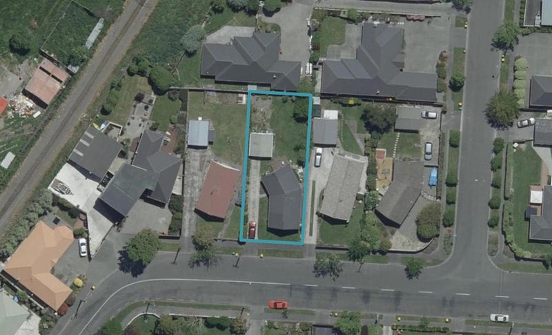 31 Farquhars Road, Redwood, Christchurch - Carousel 1