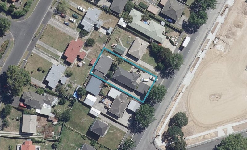 23 Old Farm Road, Hamilton East, Hamilton - Carousel 1