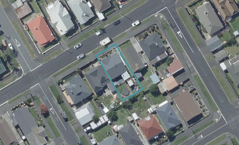 11A Douglas Street, Saint Kilda, Dunedin - Carousel 1