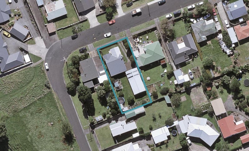 37 Davies Road, Hurdon, New Plymouth - Carousel 1