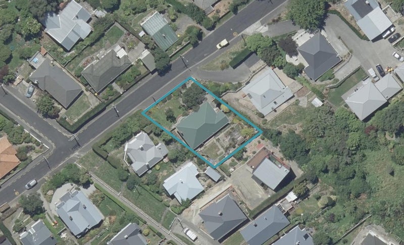 15 Oates Street, Kaikorai, Dunedin - Carousel 1