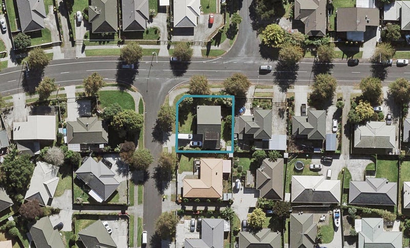 2 Enuamanu Road, Favona, Auckland - Carousel 1