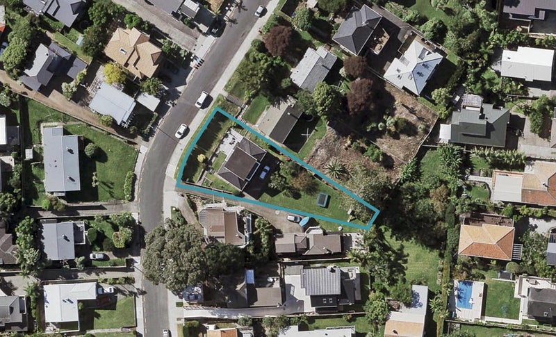 47 Kurahaupo Street, Orakei, Auckland - Carousel 1