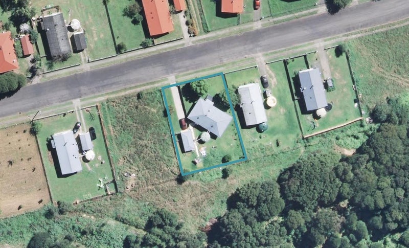13 College Road South, Ruatoria - Carousel 1