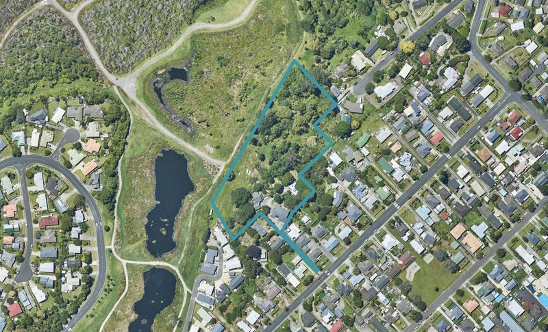 57C Watling Street, Gate Pa, Tauranga - Carousel 1