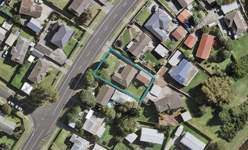 57 Hyperion Drive, Randwick Park, Auckland - Carousel 1