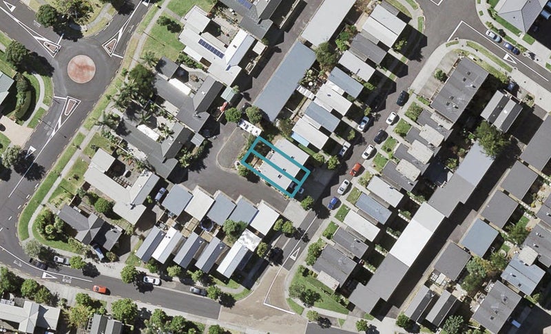 8 Kirikiri Lane, East Tamaki, Auckland - Carousel 1