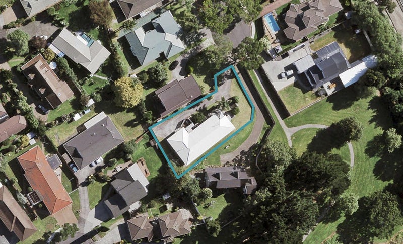 21 Gardone Terrace, Conifer Grove, Takanini - Carousel 1