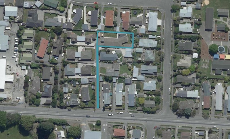 19C Prestons Road, Redwood, Christchurch - Carousel 1