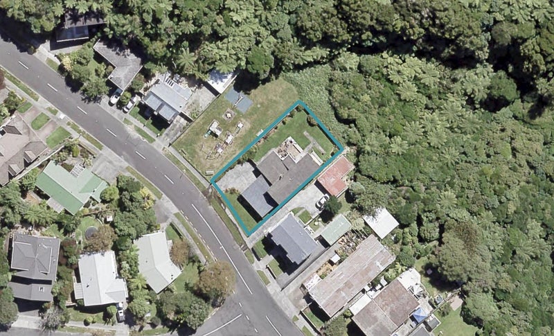 36 Viewmont Drive, Harbour View, Lower Hutt - Carousel 1