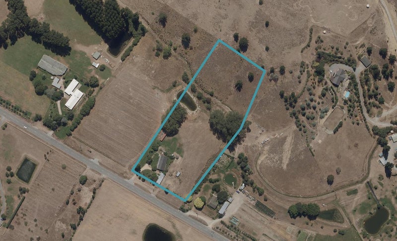 129 Springvale Road, Clyde, Alexandra - Carousel 1