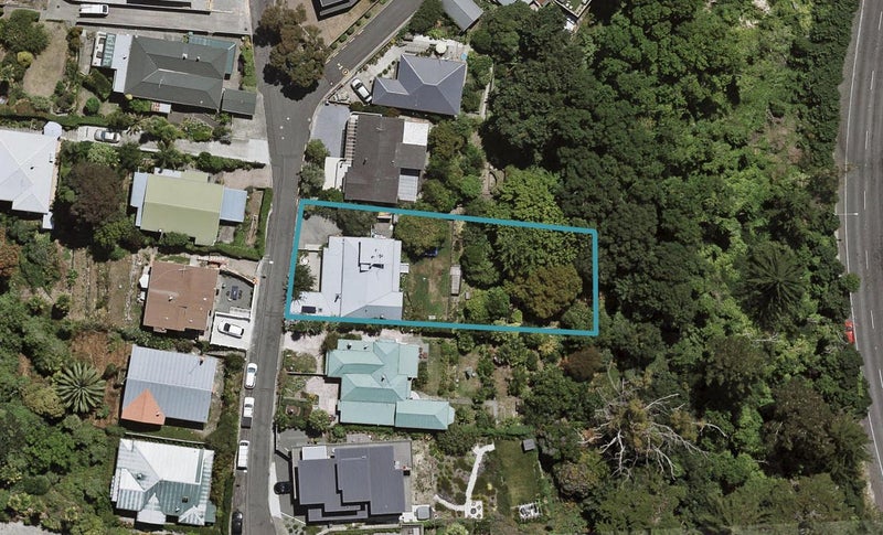 15 Roslyn Road, Bluff Hill, Napier - Carousel 1