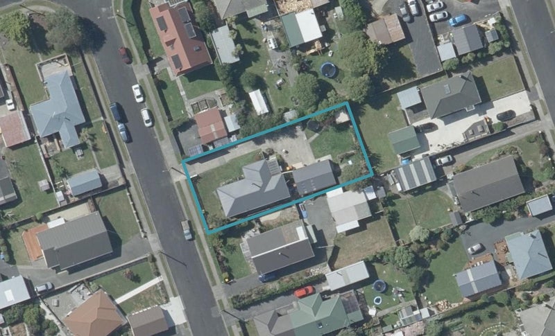 3 Vampire Road, Waldronville, Dunedin - Carousel 1