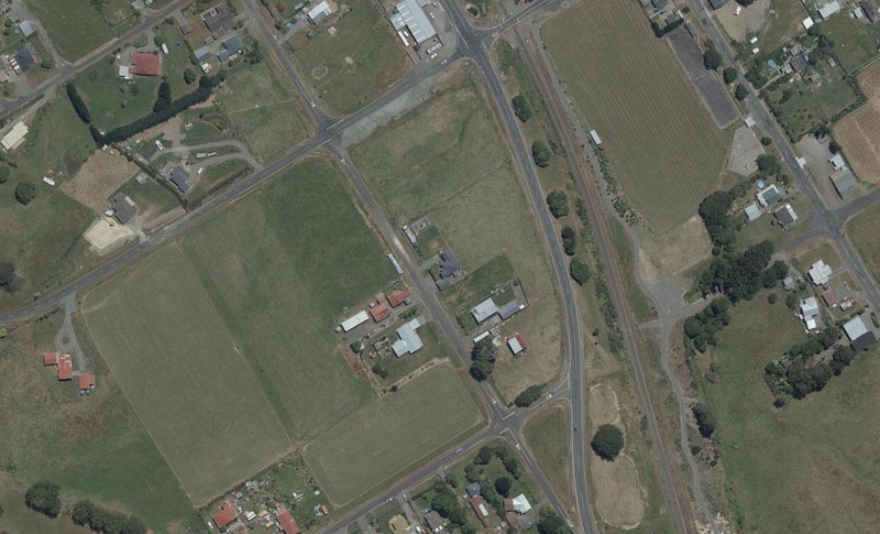 24 Hastings Street, Halcombe, Feilding - Carousel 1