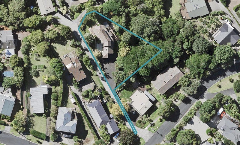 51 Penzance Road, Mairangi Bay, Auckland - Carousel 1