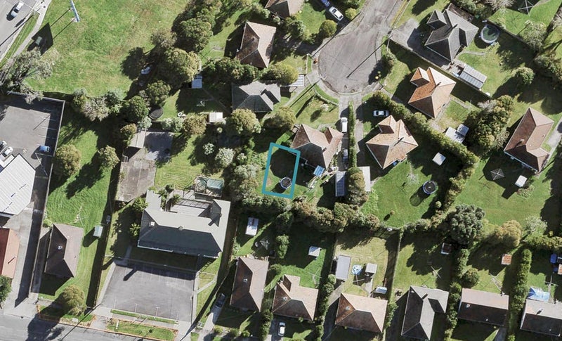13 Hema Road, Hobsonville, Auckland - Carousel 1