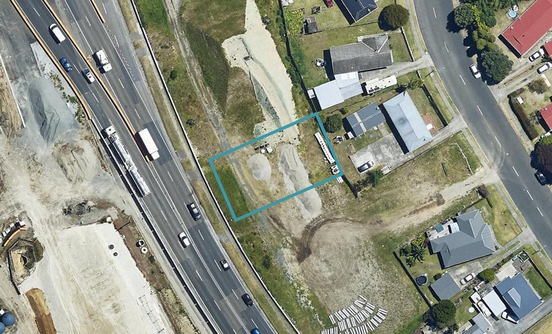 758 Maunganui Road, Mount Maunganui, Mount Maunganui - Carousel 1
